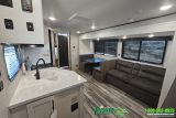 2025 Jayco Jay Flight SLX 261BHS - RV Dealer Ontario