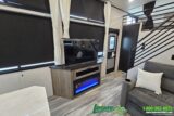 2025 Jayco Jay Flight Bungalow 40LSDL - RV Dealer Ontario