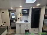 2025 Jayco Jay Flight SLX 197MB - RV Dealer Ontario